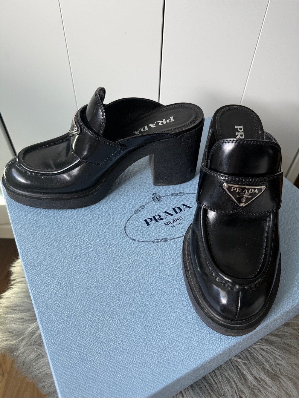 Prada leather mules black pumps